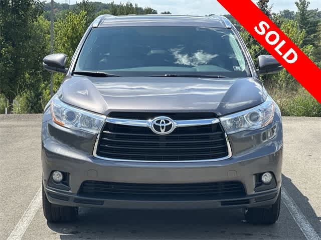 Thumbnail: 2016 Toyota Highlander - 20