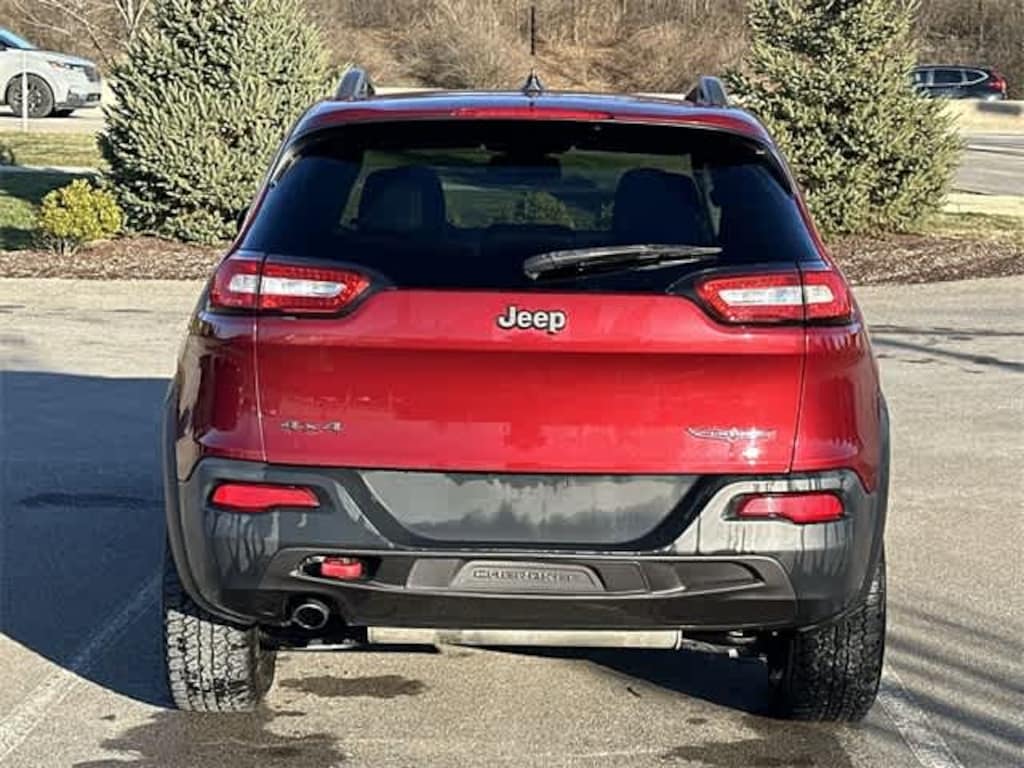 Used 2014 Jeep Cherokee Trailhawk 4x4 SUV