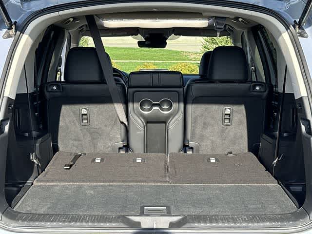 Thumbnail: 2023 Honda Pilot - 28