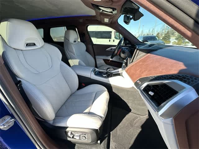 Thumbnail: 2023 BMW XM - 23