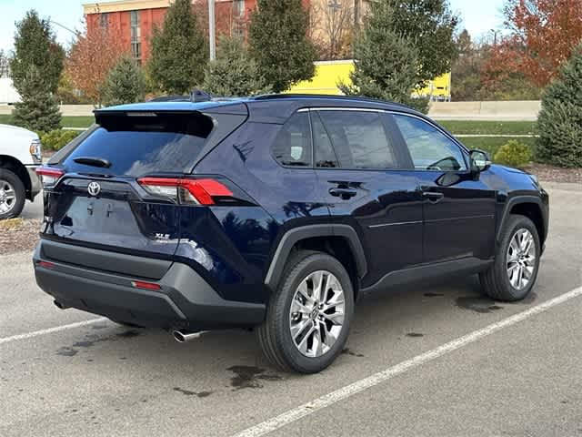 Thumbnail: 2025 Toyota RAV4 - 31