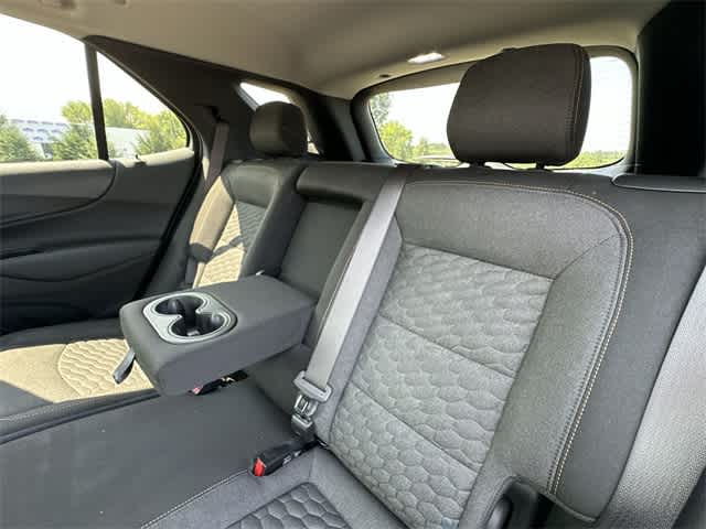Thumbnail: 2021 Chevrolet Equinox - 15