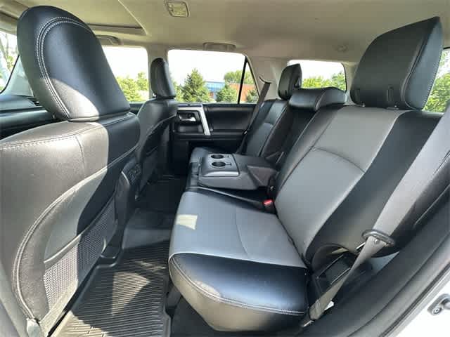 Thumbnail: 2022 Toyota 4Runner - 19