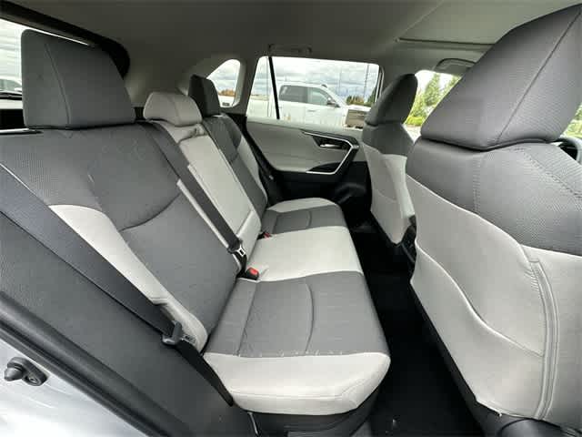 Thumbnail: 2025 Toyota RAV4 - 22