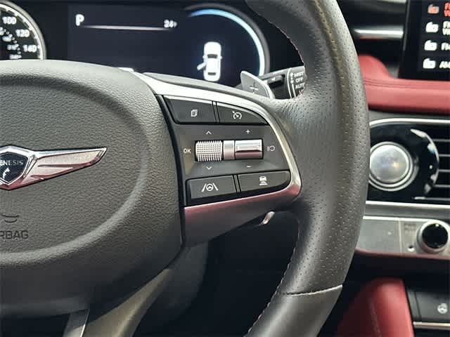 Thumbnail: 2023 Genesis G70 - 10