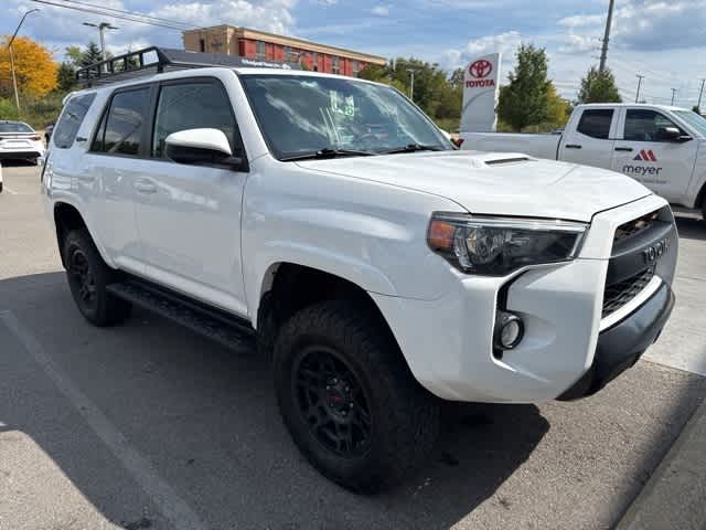 Thumbnail: 2016 Toyota 4Runner - 2