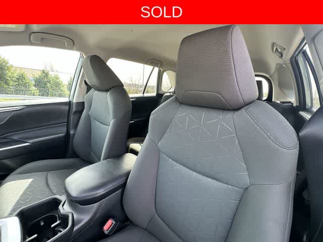 Thumbnail: 2023 Toyota RAV4 - 15