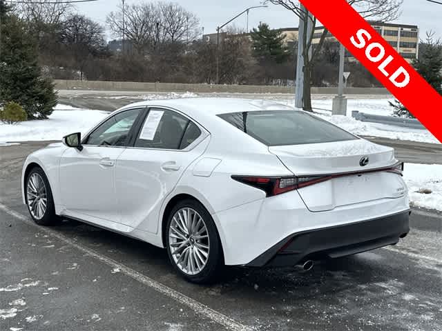 Thumbnail: 2022 Lexus IS - 33