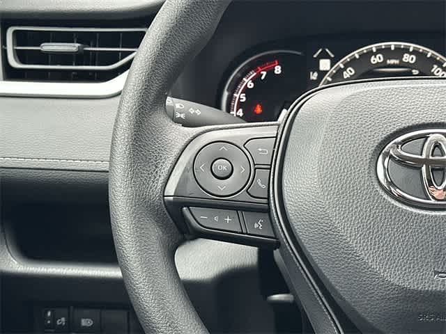 Thumbnail: 2025 Toyota RAV4 - 8