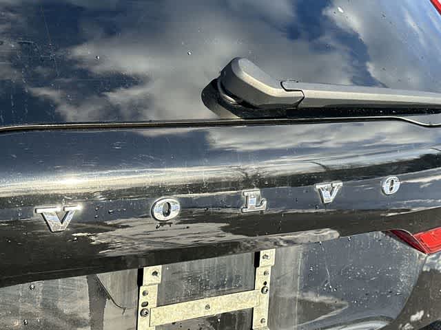 Thumbnail: 2023 Volvo XC60 - 17