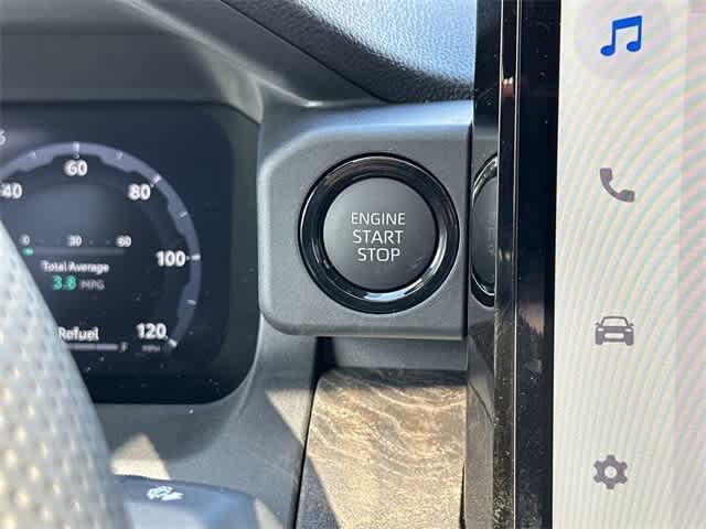 Thumbnail: 2024 Toyota Tacoma - 11