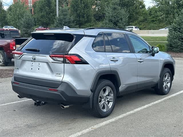 Thumbnail: 2024 Toyota RAV4 - 33