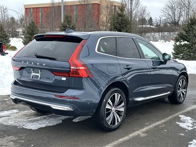 Thumbnail: 2023 Volvo XC60 - 35