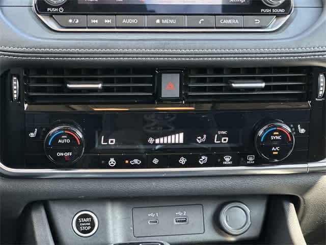 Thumbnail: 2022 Nissan Rogue - 14