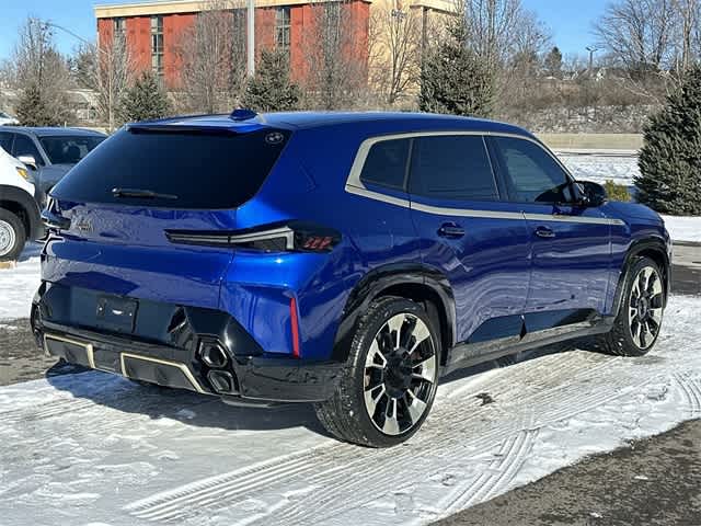 Thumbnail: 2023 BMW XM - 33