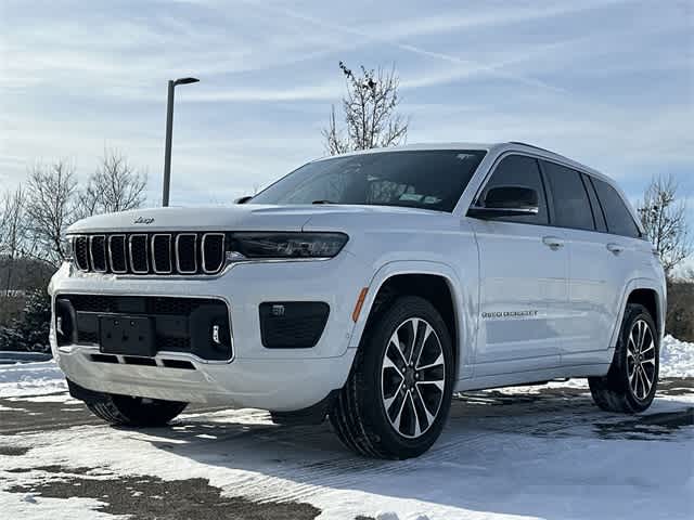 Thumbnail: 2022 Jeep Grand Cherokee - 22