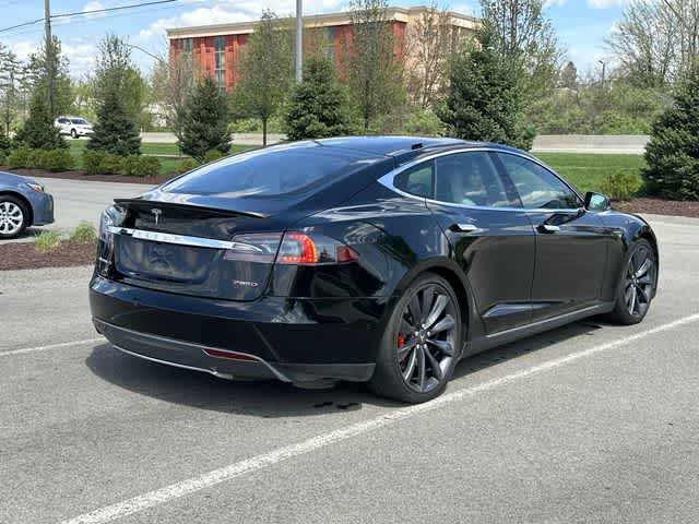 Thumbnail: 2015 Tesla Model S - 23