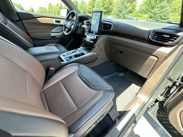 Thumbnail: 2023 Ford Explorer - 21