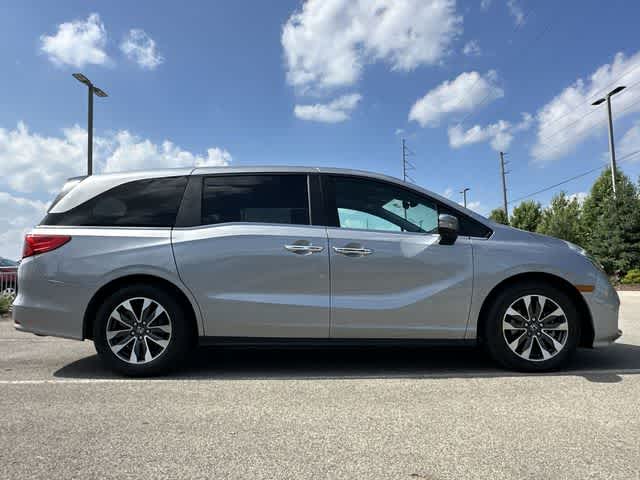 Thumbnail: 2023 Honda Odyssey - 3