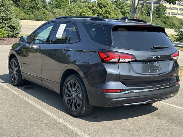 Thumbnail: 2022 Chevrolet Equinox - 32