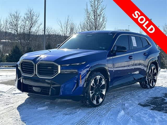 Thumbnail: 2023 BMW XM - 1