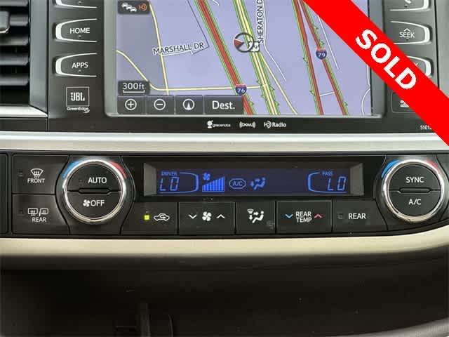 Thumbnail: 2018 Toyota Highlander - 16