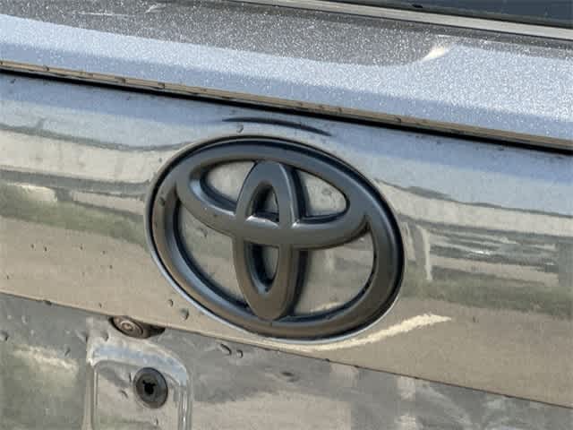 2024 Toyota RAV4 LE 16
