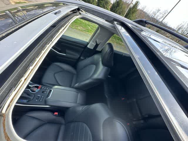 Thumbnail: 2023 Toyota Highlander - 6