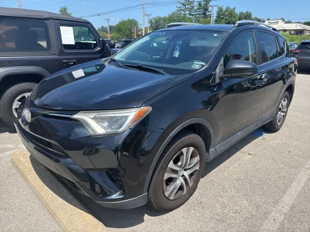 Thumbnail: 2017 Toyota RAV4 - 2