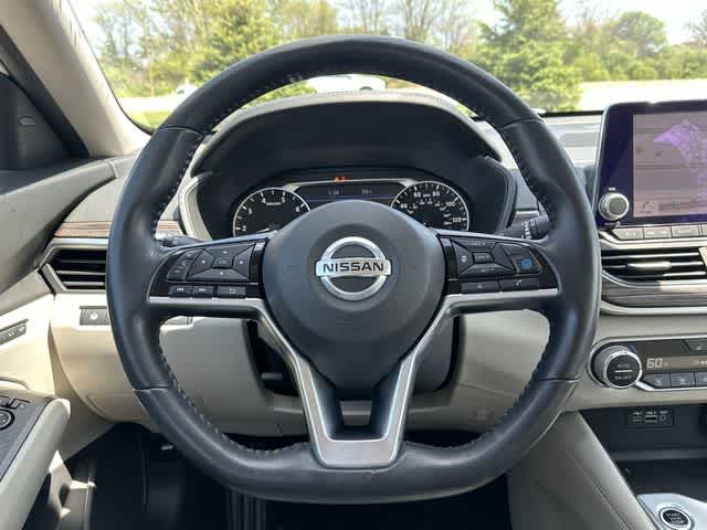 Thumbnail: 2019 Nissan Altima - 8