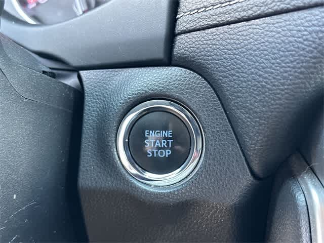 Thumbnail: 2019 Toyota RAV4 - 11