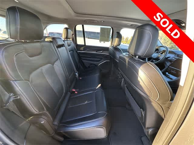 Thumbnail: 2022 Jeep Grand Cherokee - 23