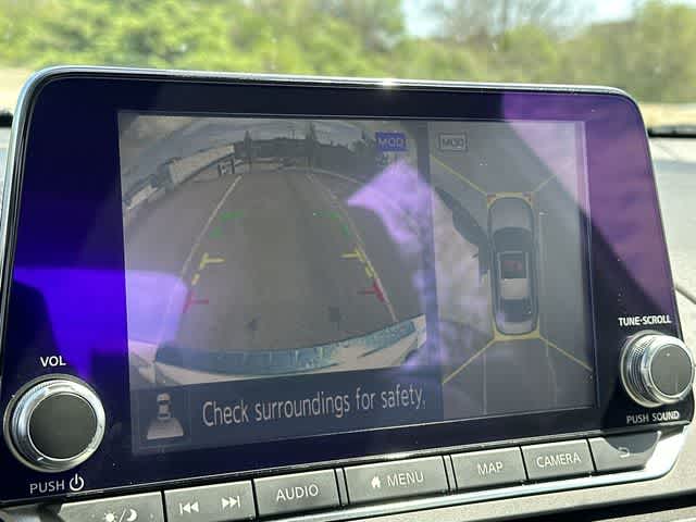 Thumbnail: 2019 Nissan Altima - 14