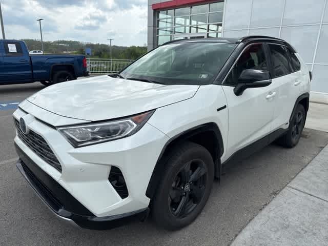 Thumbnail: 2020 Toyota RAV4 - 1