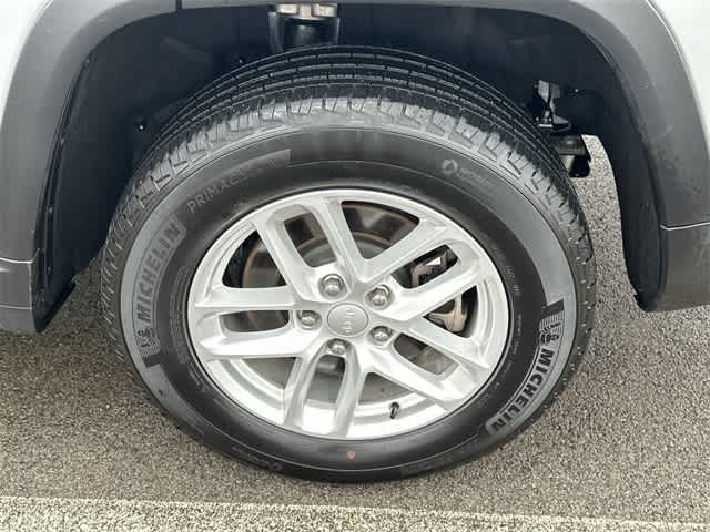 Thumbnail: 2023 Jeep Grand Cherokee - 5