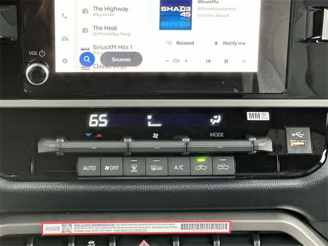 Thumbnail: 2025 Toyota Tundra - 13