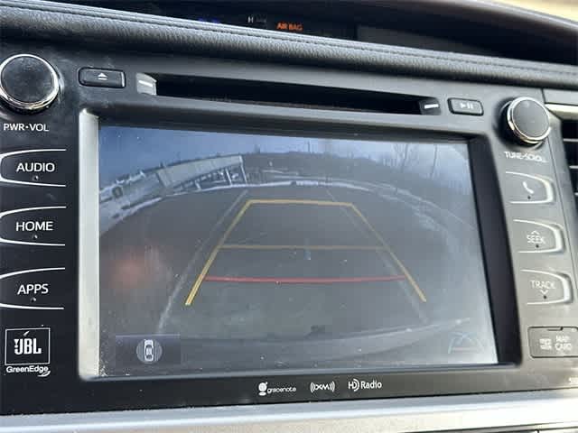 Thumbnail: 2017 Toyota Highlander - 15