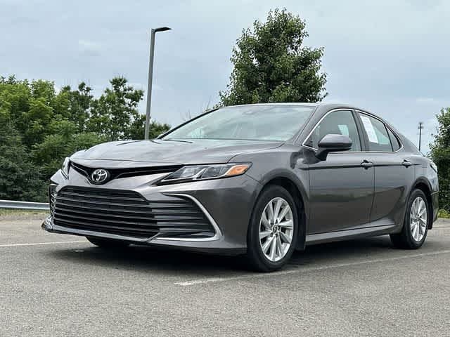 Thumbnail: 2023 Toyota Camry - 17