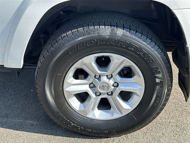 Thumbnail: 2022 Toyota 4Runner - 5