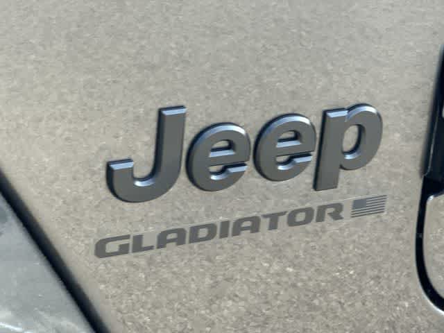 Thumbnail: 2025 Jeep Gladiator - 27