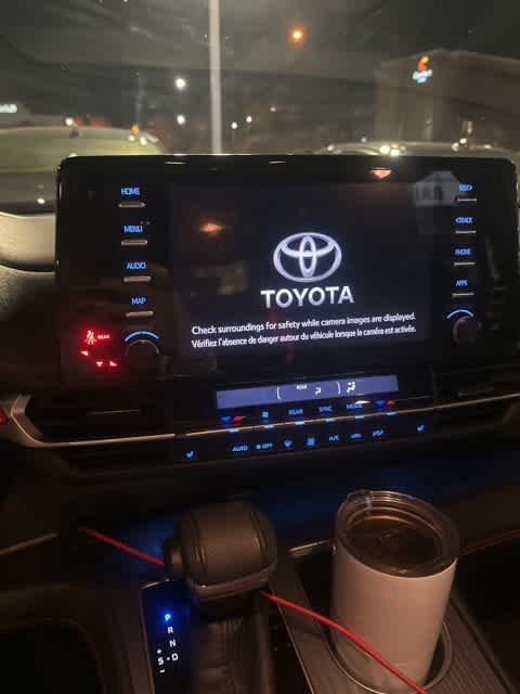 Thumbnail: 2022 Toyota Sienna - 9