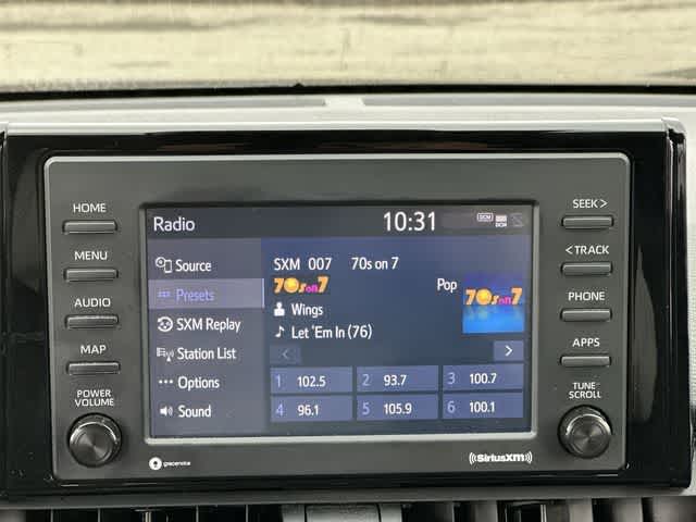 Thumbnail: 2022 Toyota RAV4 - 12