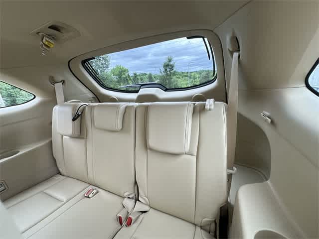 Thumbnail: 2014 Toyota Highlander - 26