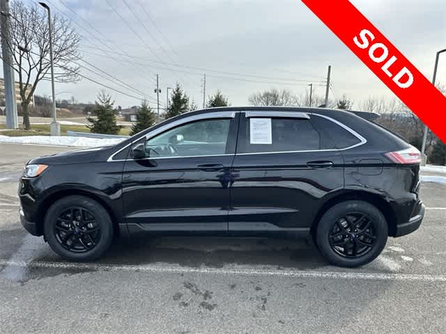 Thumbnail: 2022 Ford Edge - 2