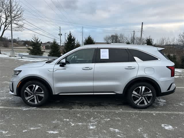Thumbnail: 2023 Kia Sorento - 2