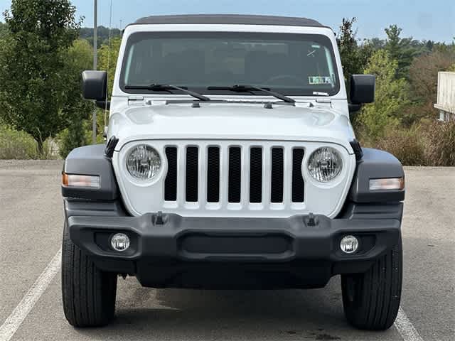 Thumbnail: 2022 Jeep Wrangler - 28