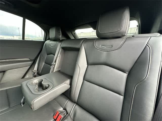 Thumbnail: 2023 Cadillac XT4 - 18