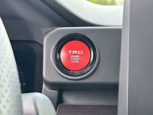 Thumbnail: 2024 Toyota Tacoma - 10