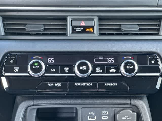 Thumbnail: 2023 Honda Pilot - 16