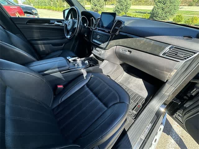 Thumbnail: 2016 Mercedes-Benz GLE - 20